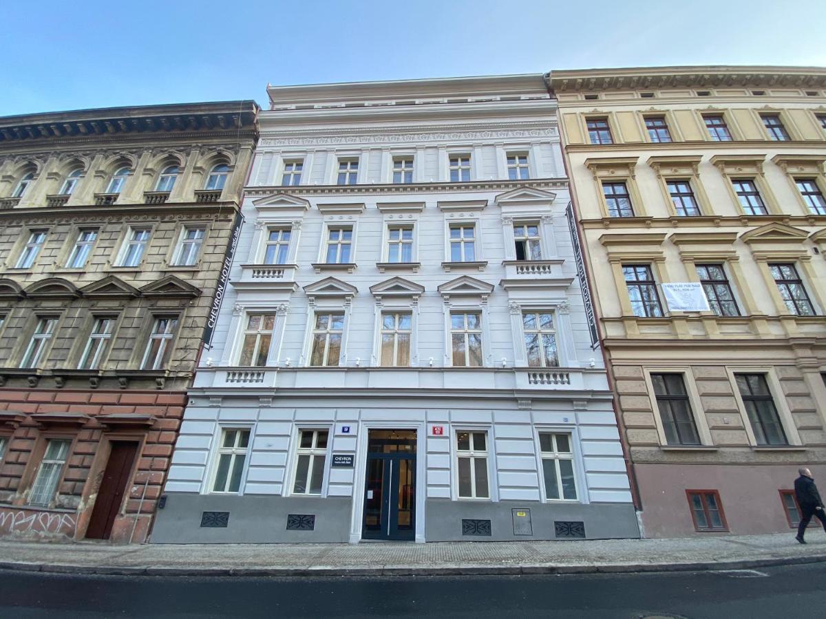 Chevron Hotel Prague Exterior photo